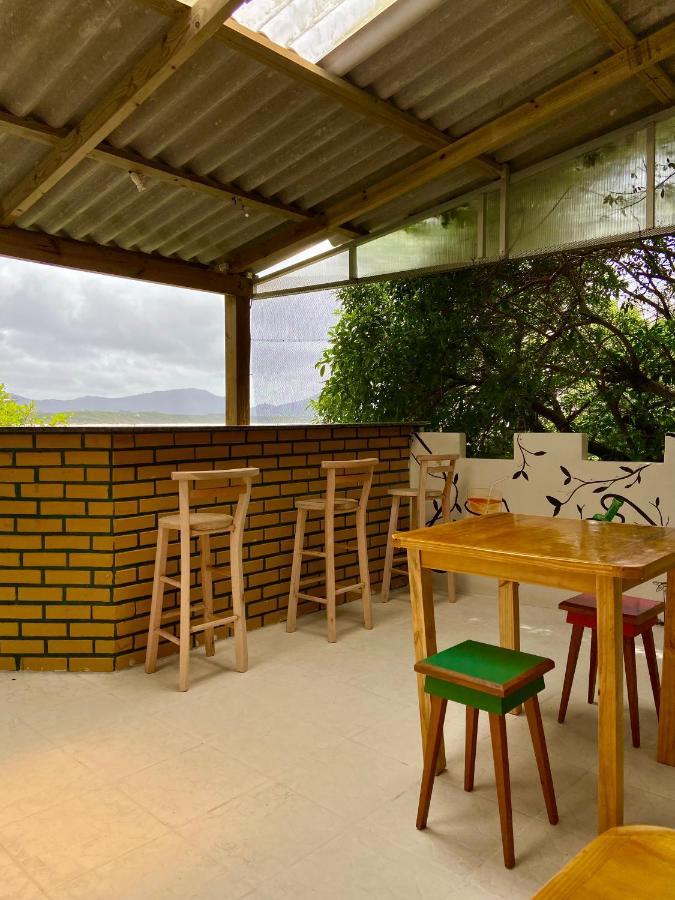Hostal Farol Da Barra Floripa *